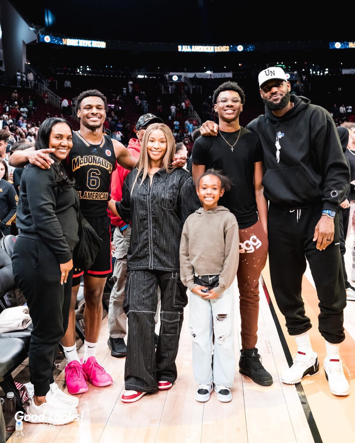 GreaT Father – Lebron James: TҺe Kιng Said He WiƖl Do Everything He Can ...